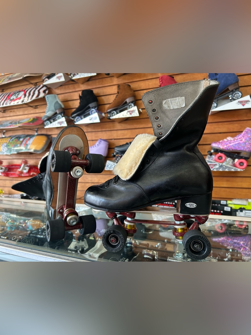 Classic Black Leather Women's Roller Skate with Fur Lining